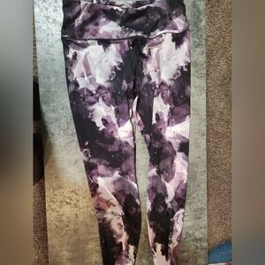 GAIAM Abstract Purple and Black Leggings
